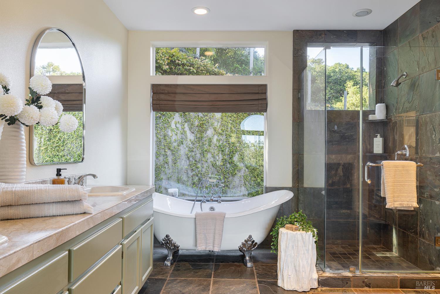 Detail Gallery Image 54 of 77 For 42 Clement Ct, Napa,  CA 94558 - 3 Beds | 2/1 Baths