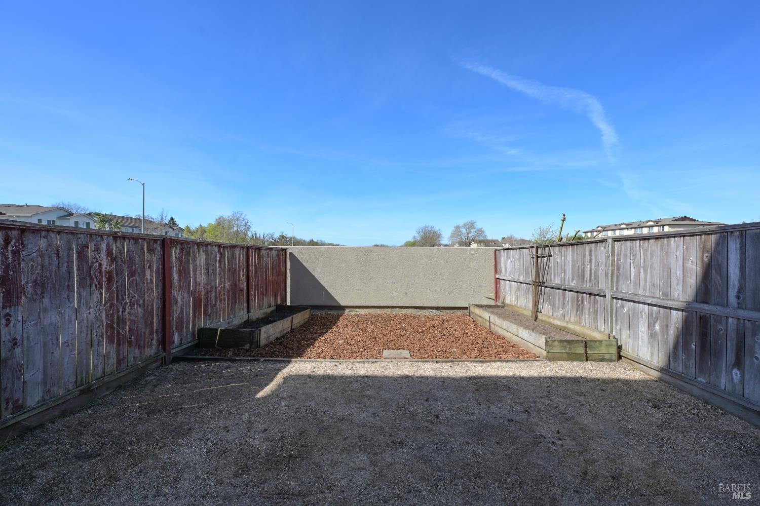 Detail Gallery Image 19 of 26 For 2835 Coleman Glen Ln, Santa Rosa,  CA 95407 - 3 Beds | 3 Baths