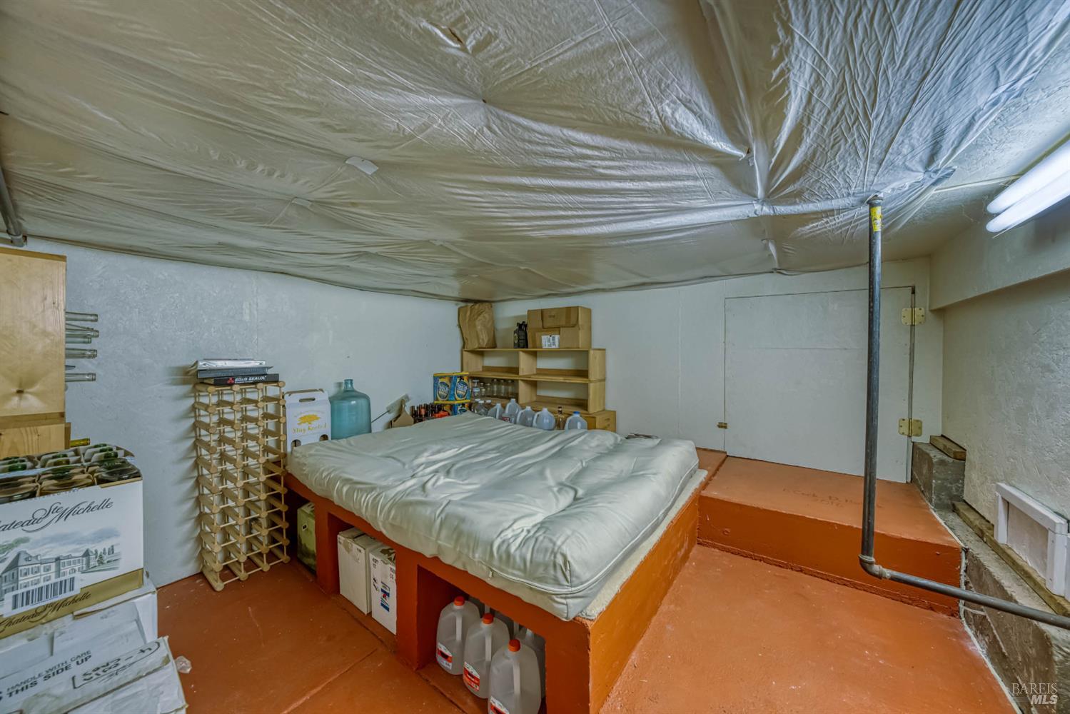 Detail Gallery Image 43 of 47 For 9591 Lassen Dr, Cobb,  CA 95426 - 3 Beds | 2 Baths