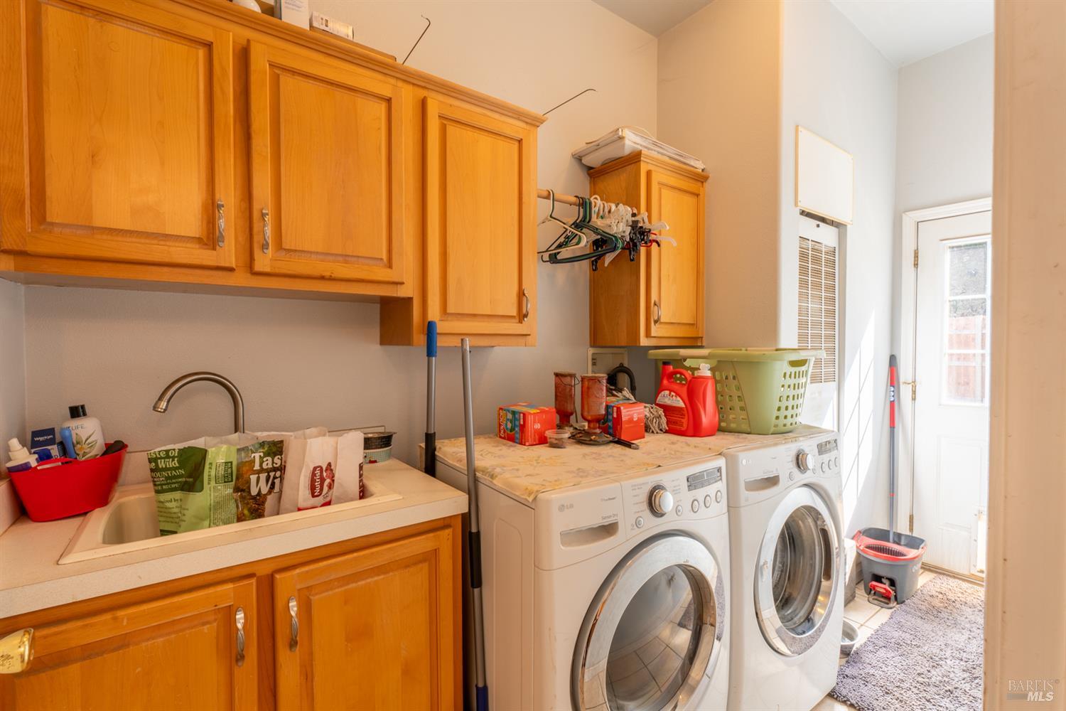 Detail Gallery Image 20 of 23 For 2301 North Road Rd, Laytonville,  CA 95454 - 3 Beds | 2 Baths