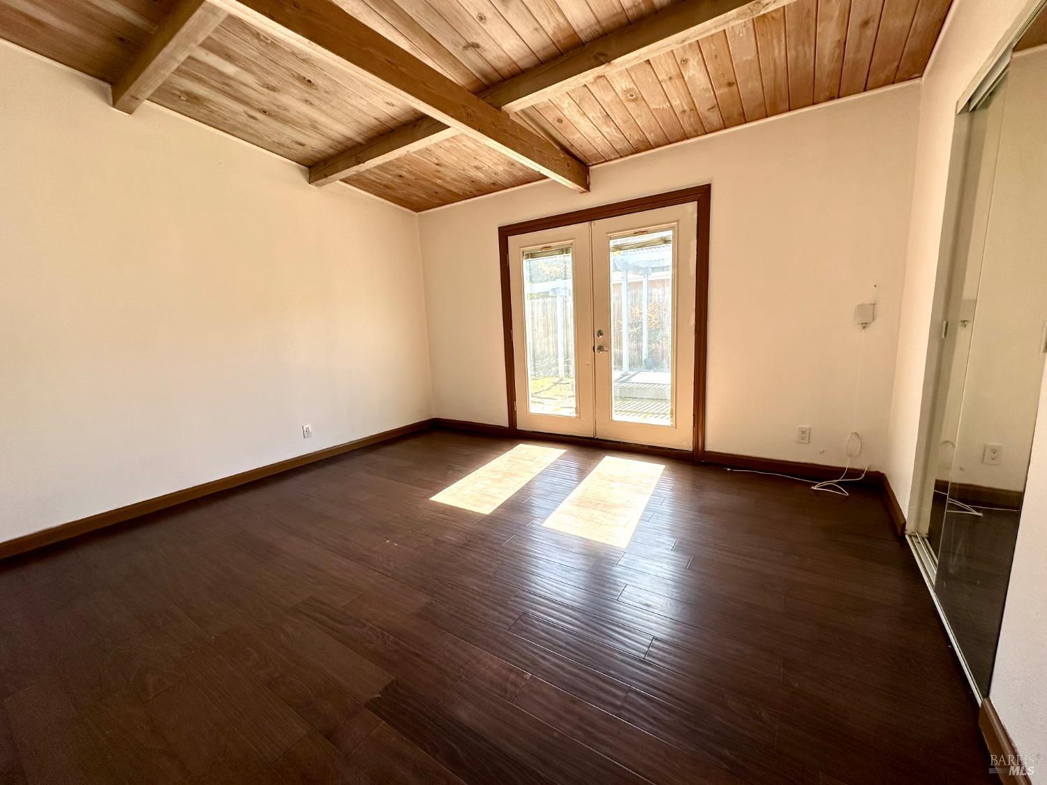 Detail Gallery Image 26 of 54 For 1111 Marionola Way, Pinole,  CA 94564 - 3 Beds | 1/1 Baths