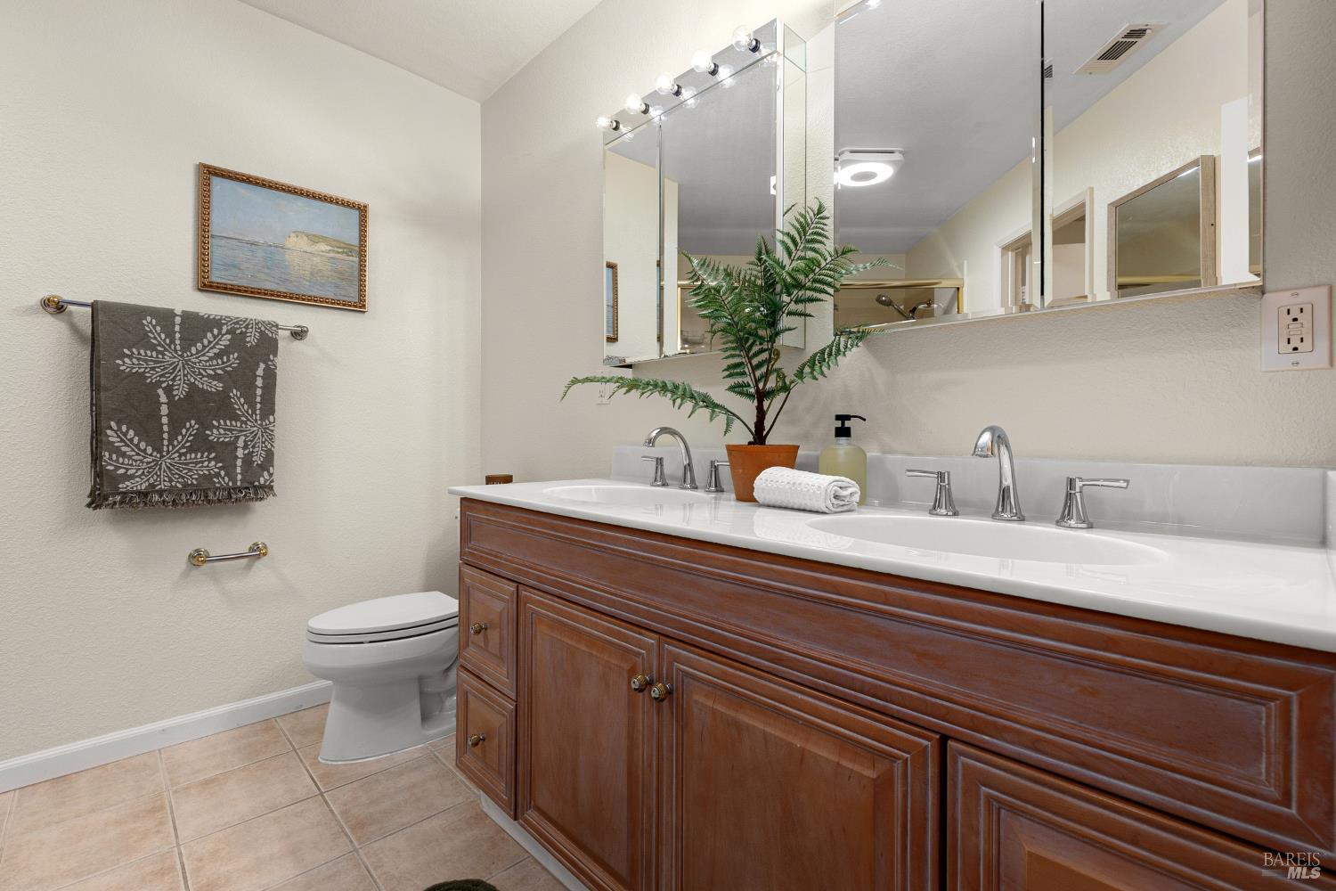 Detail Gallery Image 32 of 47 For 630 Kinglet St, Suisun City,  CA 94585 - 3 Beds | 2 Baths