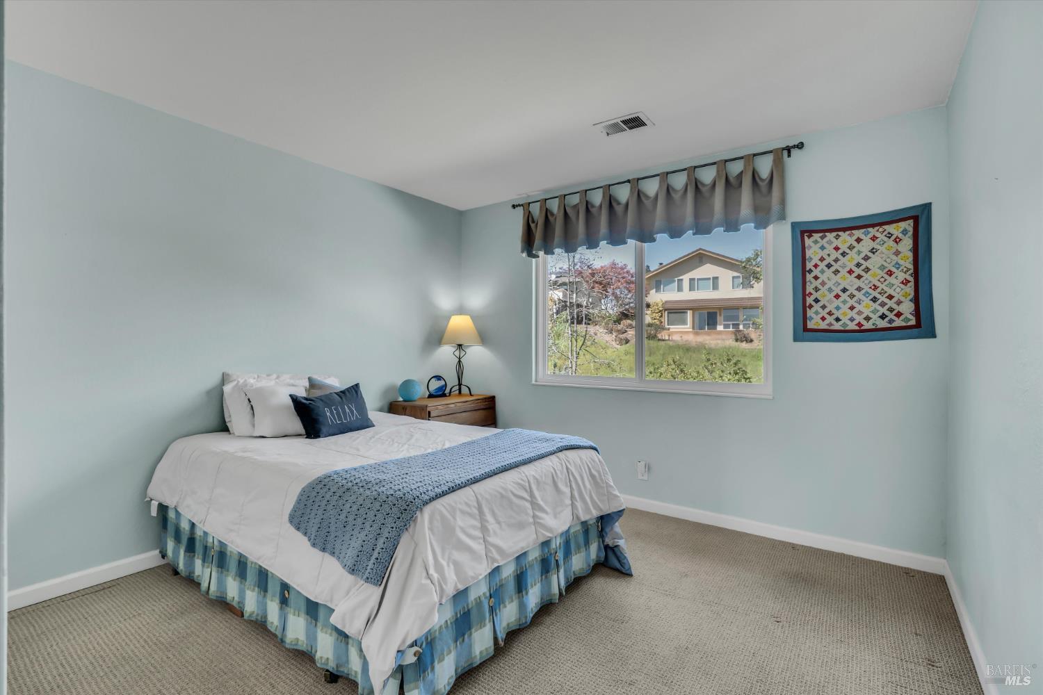 Detail Gallery Image 28 of 52 For 507 Union Ct, Benicia,  CA 94510 - 5 Beds | 3 Baths