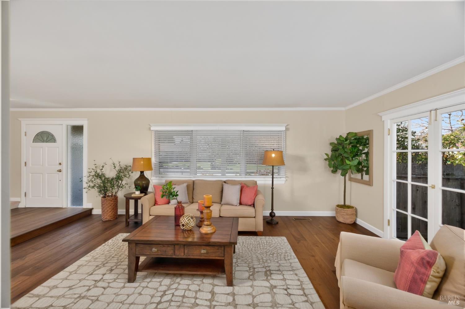 Detail Gallery Image 9 of 68 For 3932 Montrose St, Napa,  CA 94558 - 4 Beds | 2/1 Baths