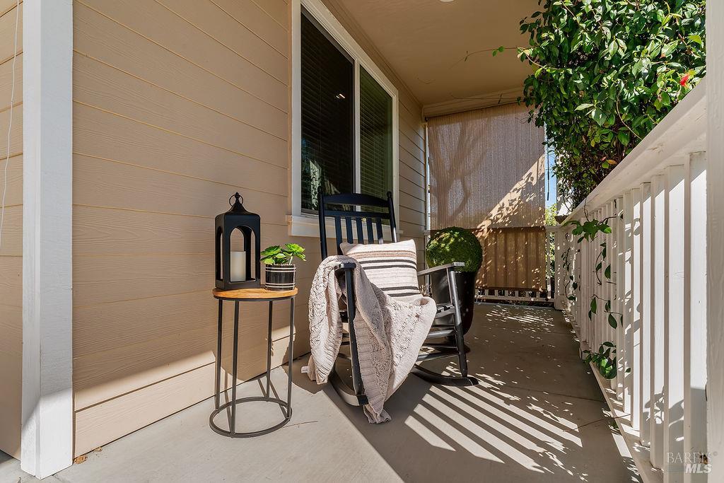 Detail Gallery Image 3 of 45 For 125 Anish Way, Windsor,  CA 95492 - 4 Beds | 3/1 Baths