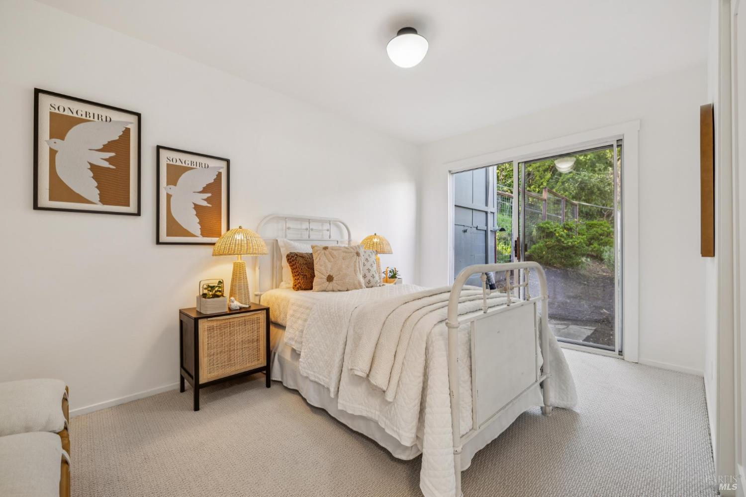 Detail Gallery Image 43 of 70 For 67 Oak Springs Dr, San Anselmo,  CA 94960 - 5 Beds | 4/1 Baths