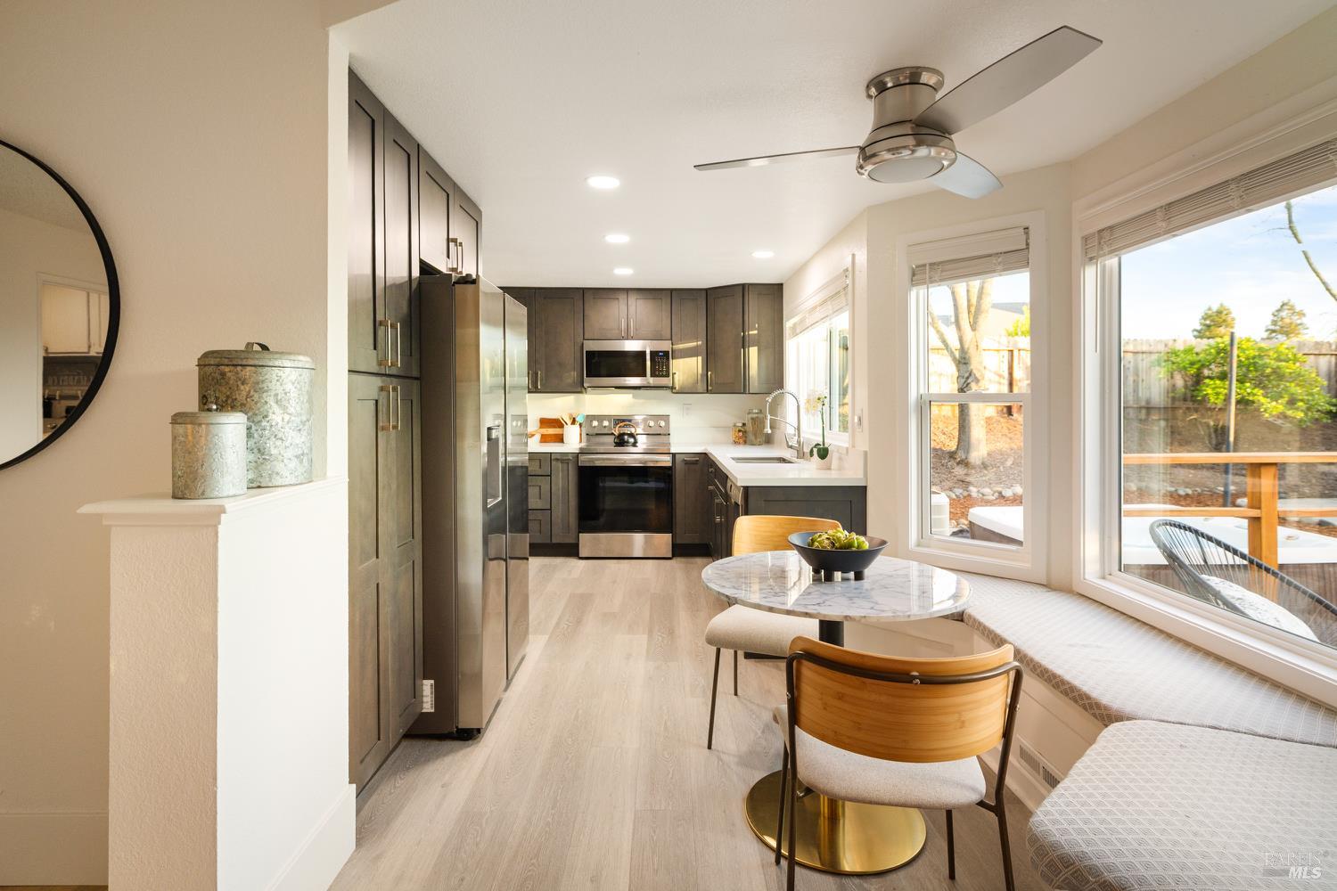 Detail Gallery Image 33 of 75 For 2545 Vista Grande Unkn, Fairfield,  CA 94534 - 3 Beds | 2/1 Baths