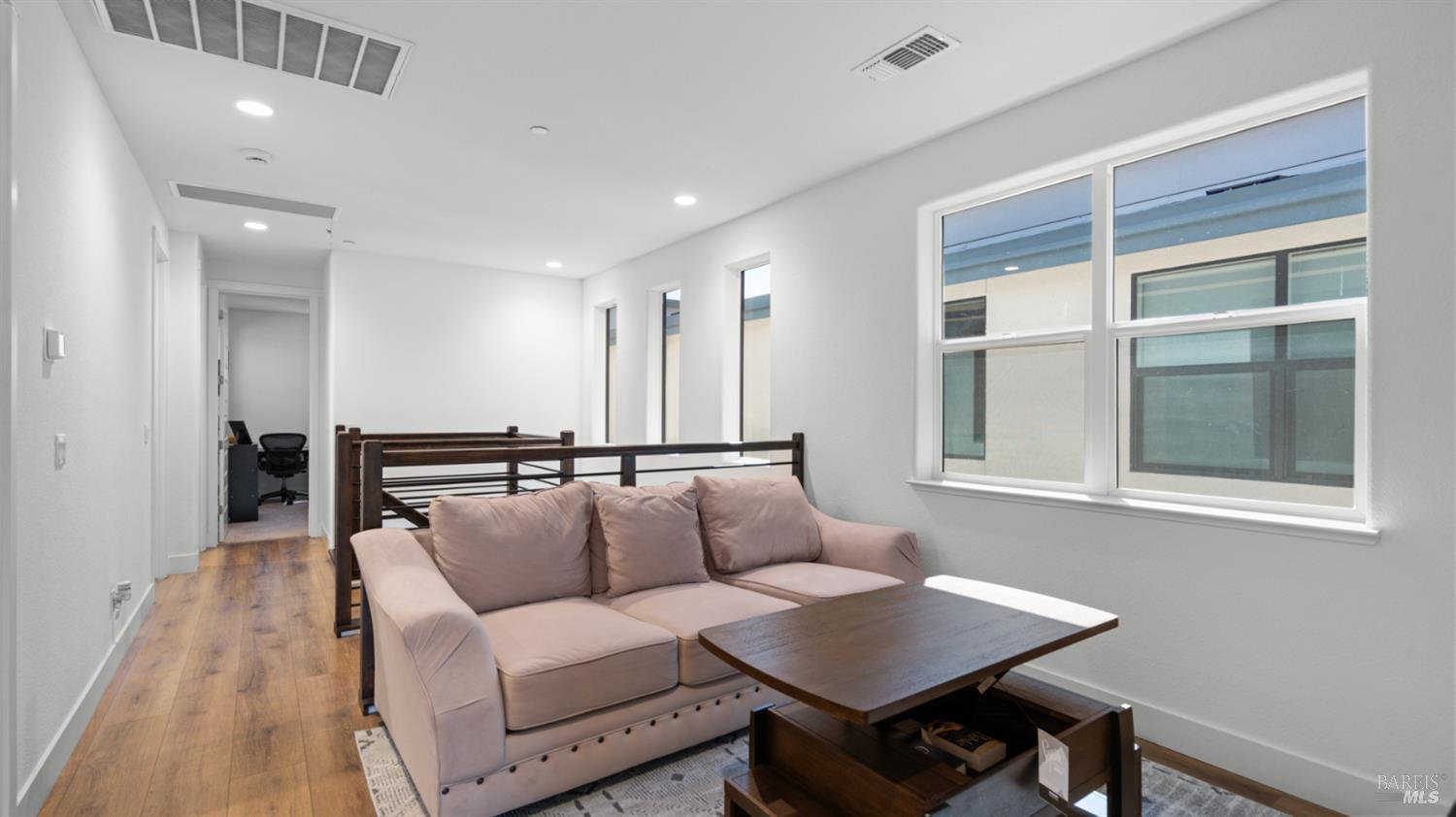 Detail Gallery Image 24 of 65 For 2409 Waterside Dr, Fairfield,  CA 94533 - 4 Beds | 3 Baths