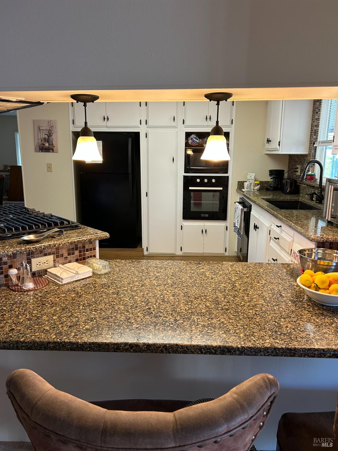 Detail Gallery Image 9 of 27 For 41 Plymouth Way, Santa Rosa,  CA 95403 - 2 Beds | 2 Baths