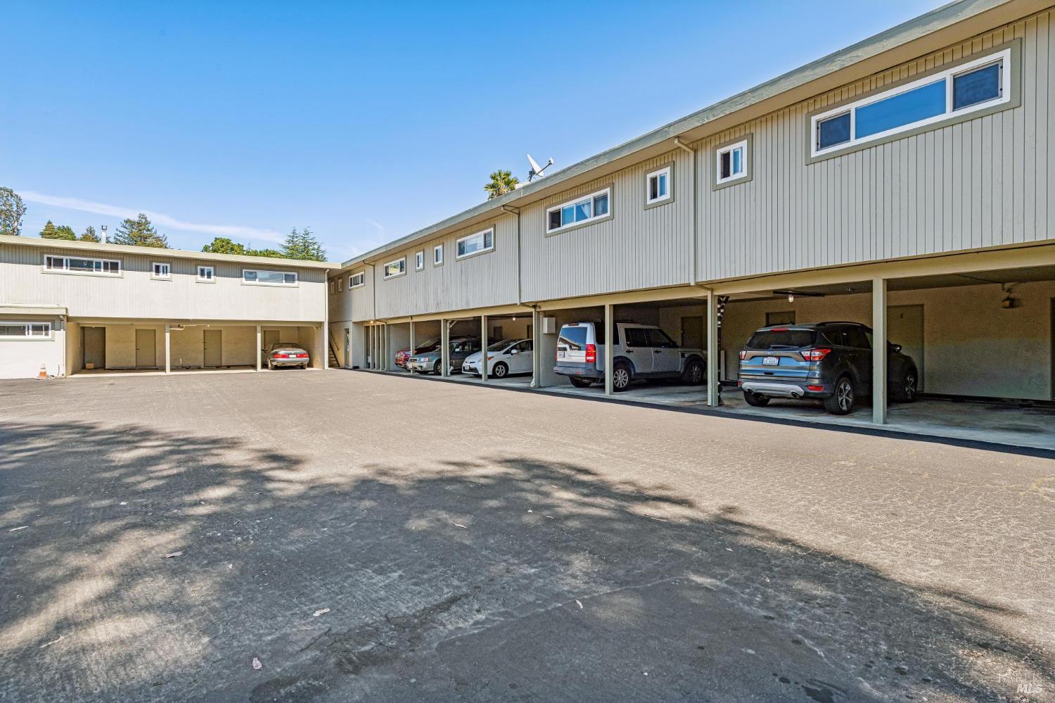 Detail Gallery Image 15 of 19 For 83 Pixley Ave #6,  Corte Madera,  CA 94925 - 1 Beds | 1 Baths