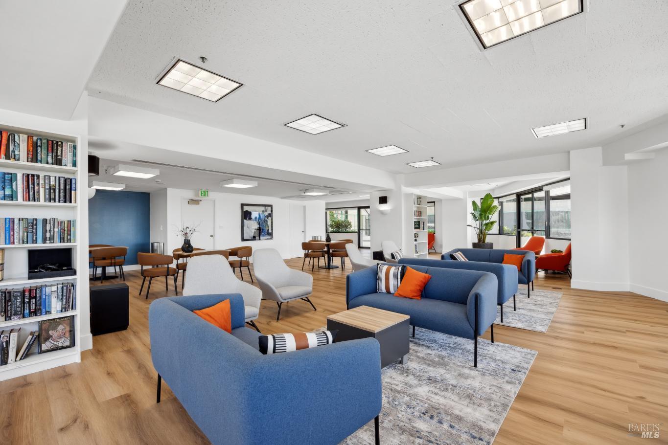 Detail Gallery Image 36 of 38 For 6363 Christie Ave #2627,  Emeryville,  CA 94608 - 2 Beds | 2 Baths