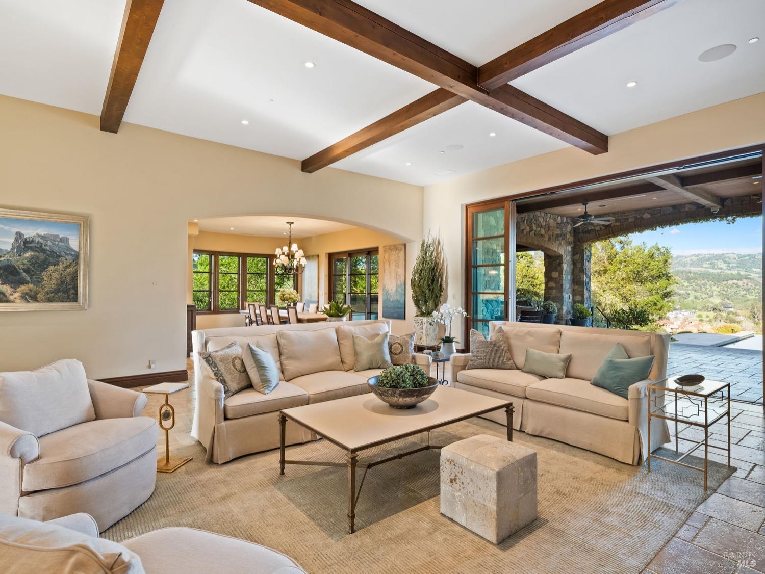 Detail Gallery Image 10 of 95 For 6444 Cottage Ridge Rd, Santa Rosa,  CA 95403 - 4 Beds | 4/2 Baths