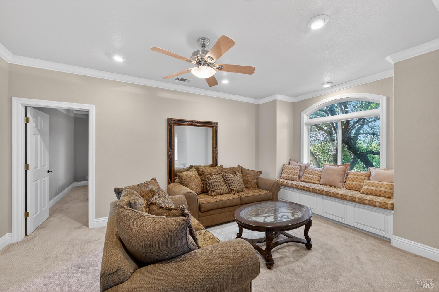 Detail Gallery Image 35 of 89 For 2054 Pinecrest Ct, Vacaville,  CA 95688 - 4 Beds | 4/1 Baths
