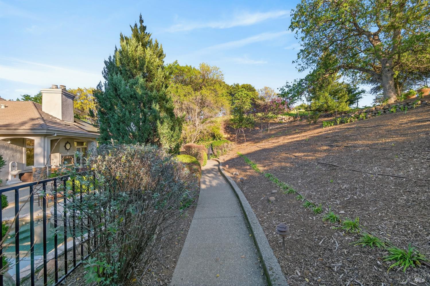 Detail Gallery Image 54 of 89 For 2054 Pinecrest Ct, Vacaville,  CA 95688 - 4 Beds | 4/1 Baths