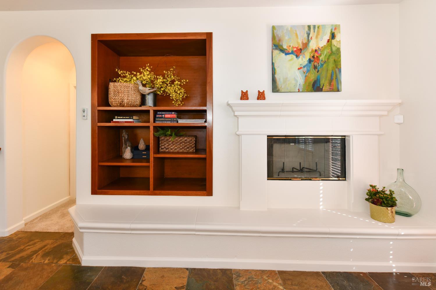 Detail Gallery Image 14 of 50 For 5015 Staghorn Dr, Vallejo,  CA 94591 - 3 Beds | 3 Baths