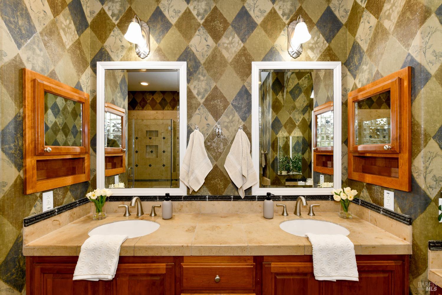 Detail Gallery Image 21 of 50 For 5015 Staghorn Dr, Vallejo,  CA 94591 - 3 Beds | 3 Baths