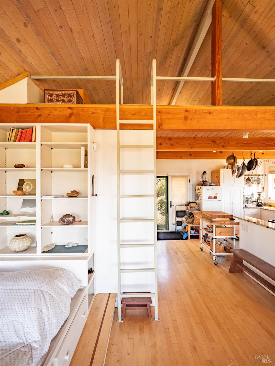 Detail Gallery Image 7 of 80 For 16101 Lost Creek Rd, Yorkville,  CA 95494 - 2 Beds | 2 Baths