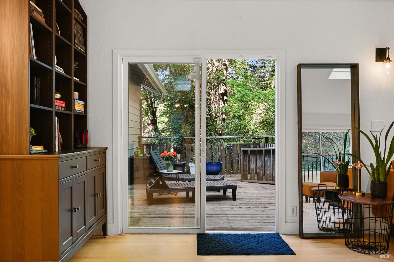 Detail Gallery Image 25 of 59 For 16 Iron Springs Rd, Fairfax,  CA 94930 - 4 Beds | 2 Baths