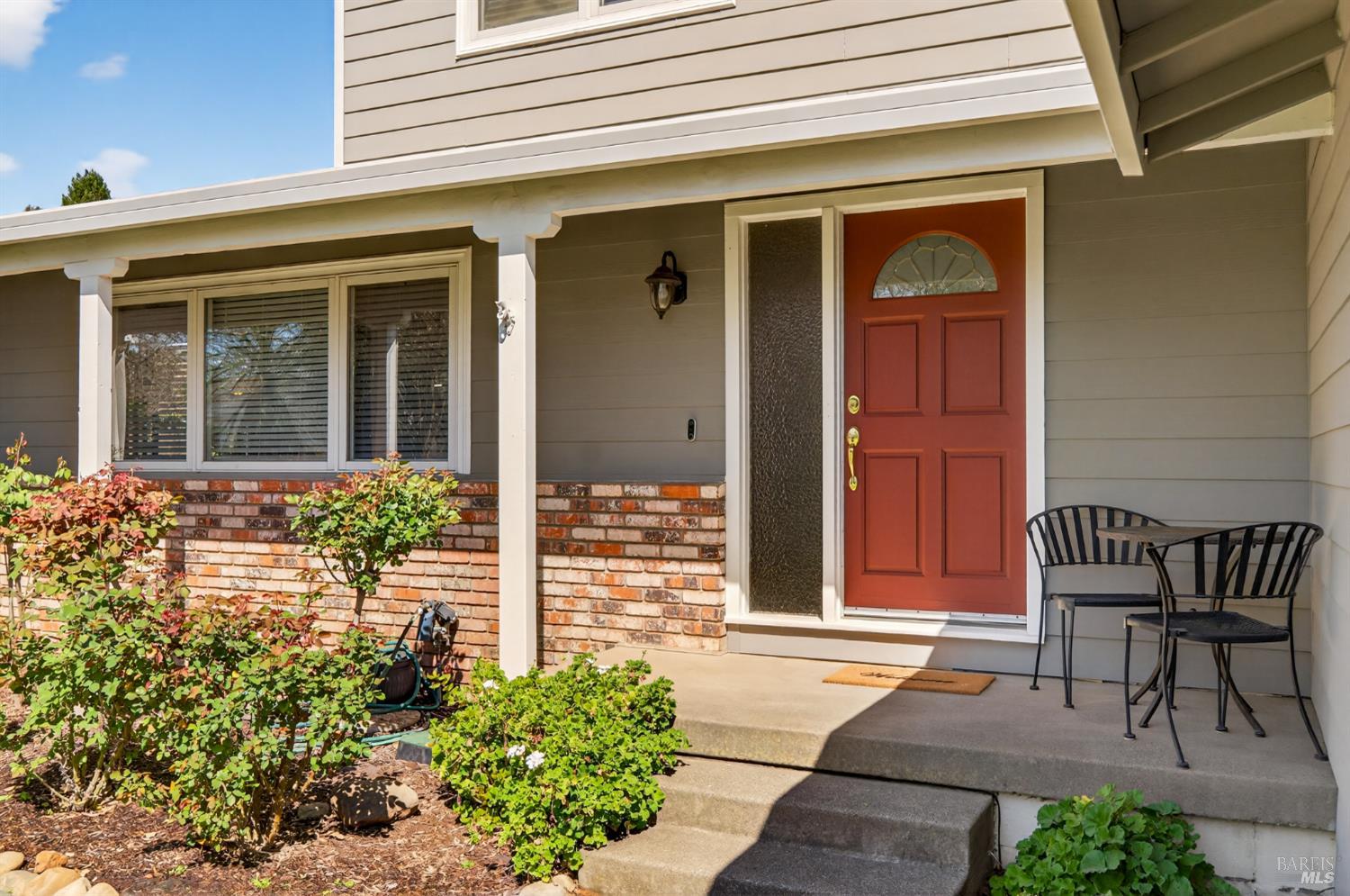 Detail Gallery Image 3 of 68 For 3932 Montrose St, Napa,  CA 94558 - 4 Beds | 2/1 Baths