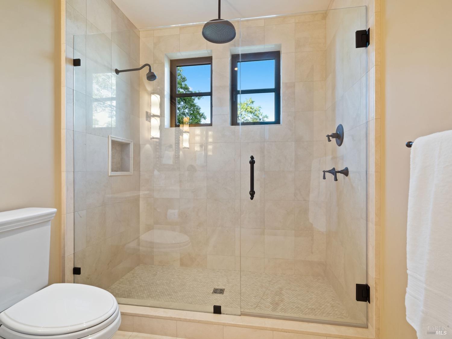 Detail Gallery Image 62 of 95 For 6444 Cottage Ridge Rd, Santa Rosa,  CA 95403 - 4 Beds | 4/2 Baths