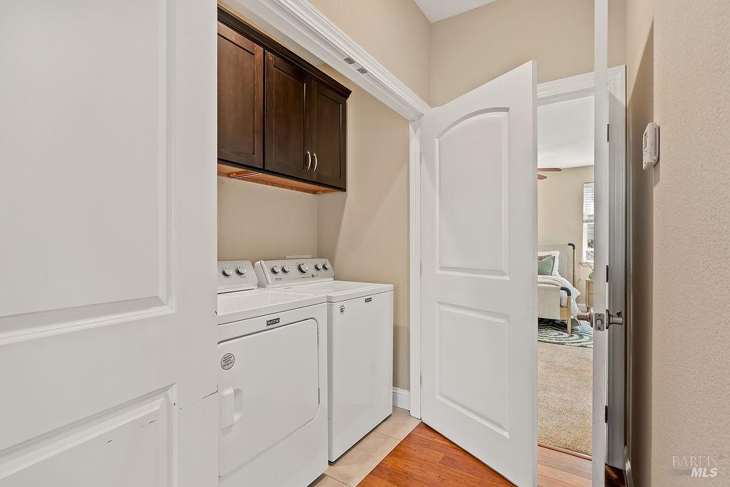 Detail Gallery Image 28 of 45 For 125 Anish Way, Windsor,  CA 95492 - 4 Beds | 3/1 Baths