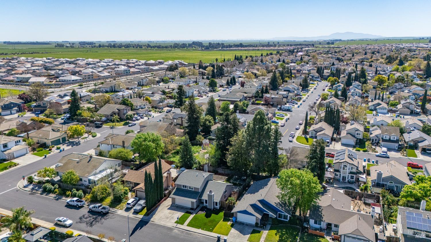 Detail Gallery Image 53 of 68 For 202 Songbird Ct, Vacaville,  CA 95687 - 4 Beds | 3 Baths