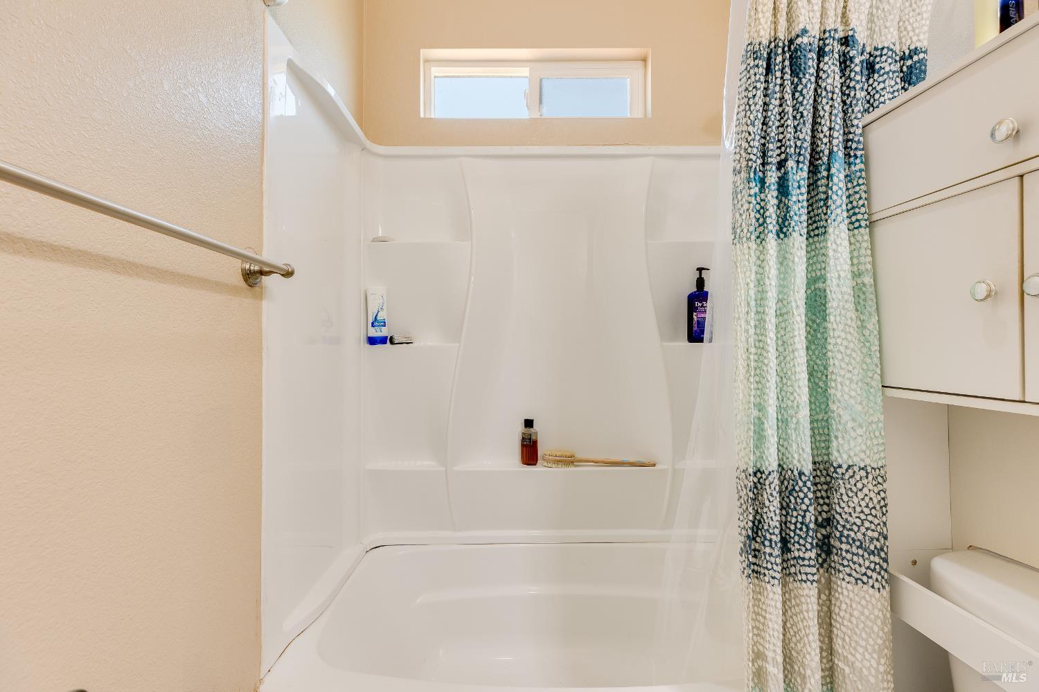 Detail Gallery Image 25 of 37 For 1208 Florida St, Vallejo,  CA 94590 - 3 Beds | 2 Baths