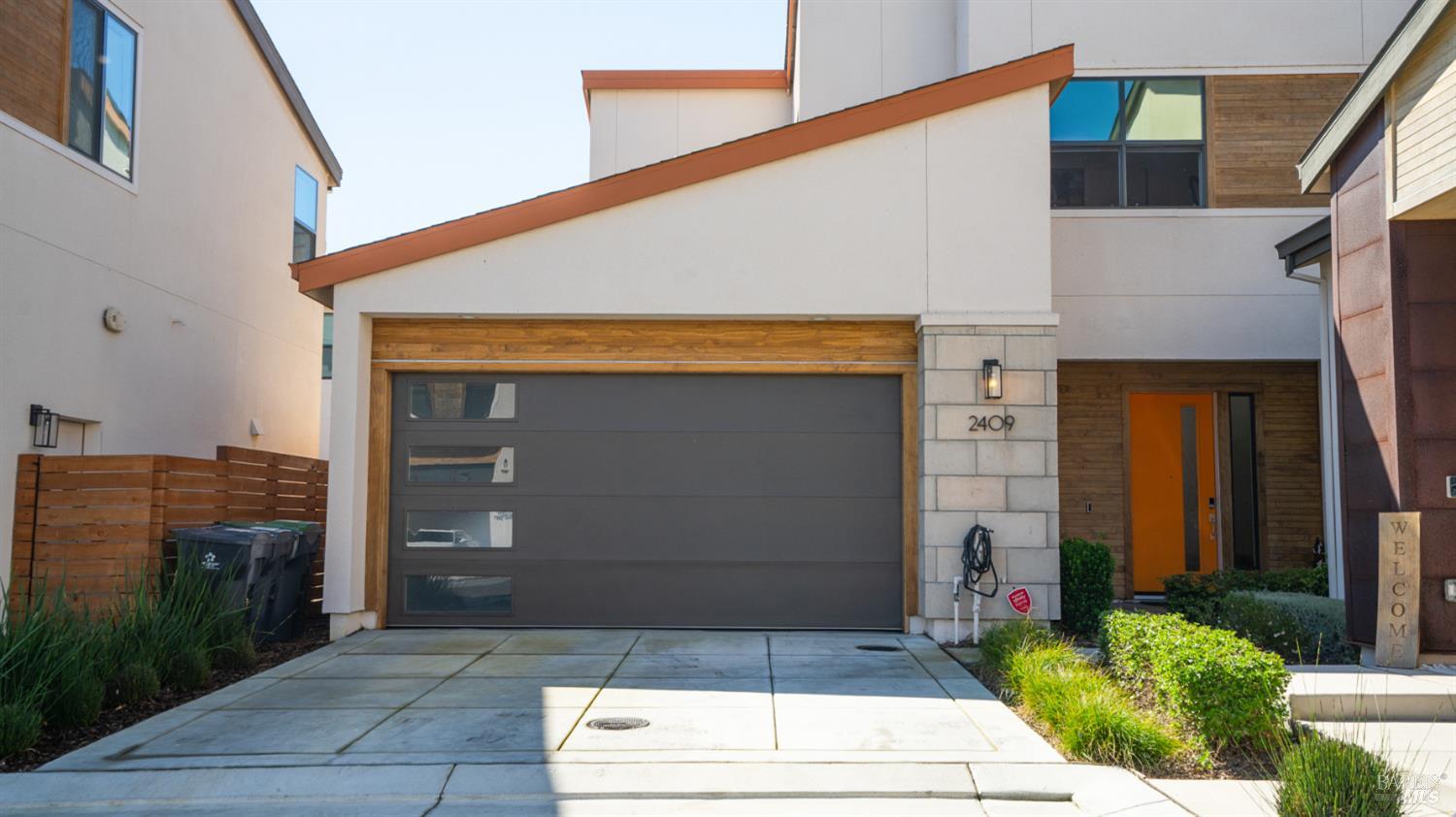 Detail Gallery Image 4 of 65 For 2409 Waterside Dr, Fairfield,  CA 94533 - 4 Beds | 3 Baths