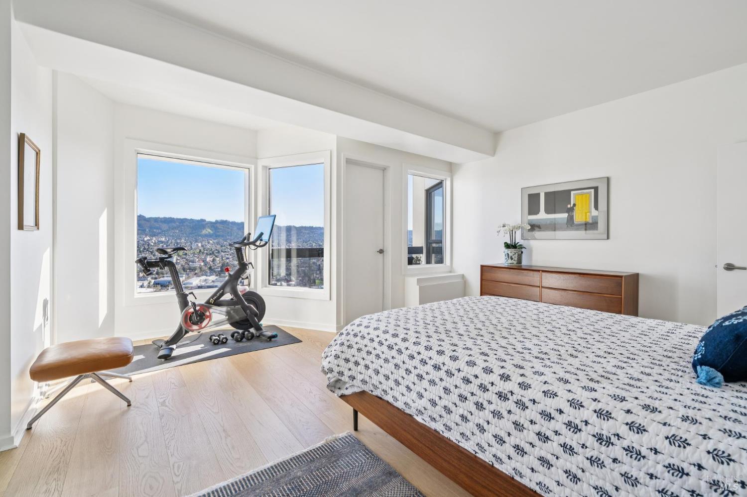 Detail Gallery Image 16 of 38 For 6363 Christie Ave #2627,  Emeryville,  CA 94608 - 2 Beds | 2 Baths