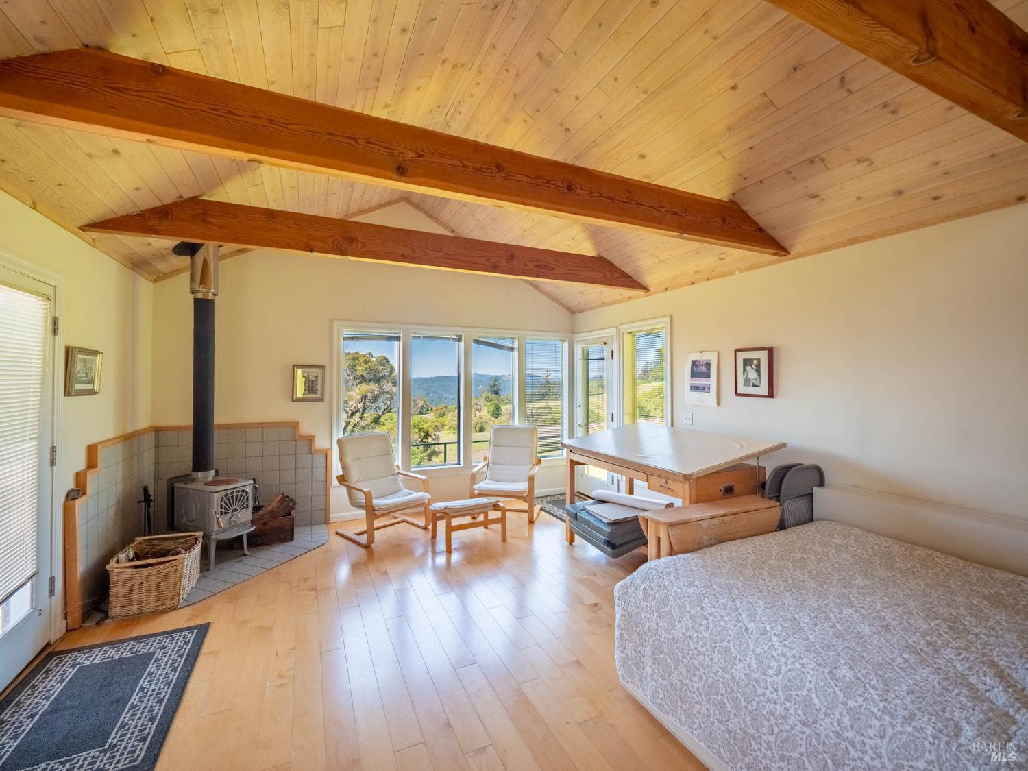 Detail Gallery Image 35 of 80 For 16101 Lost Creek Rd, Yorkville,  CA 95494 - 2 Beds | 2 Baths