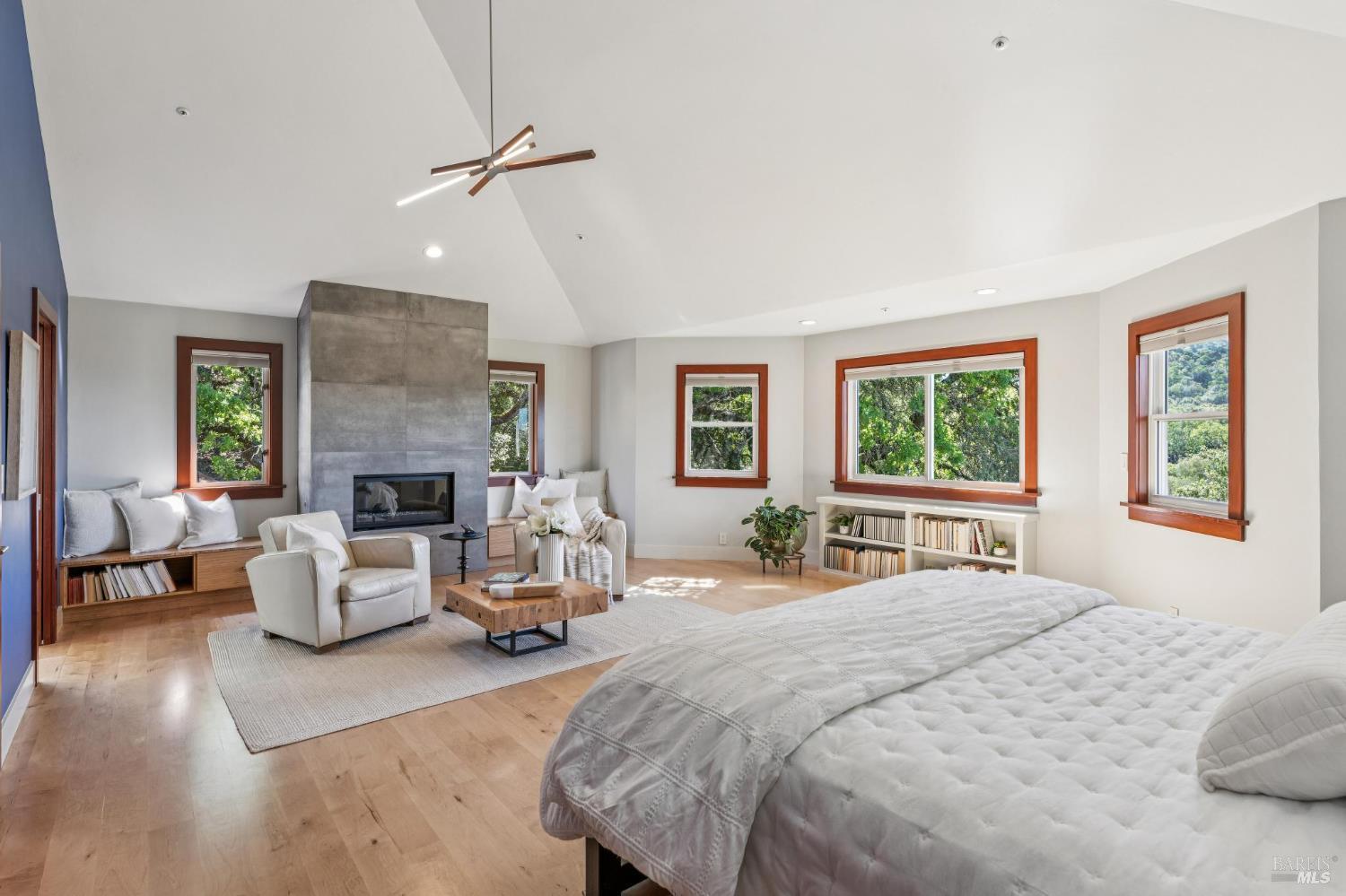 Detail Gallery Image 45 of 99 For 1884 Silverado Trl, Napa,  CA 94558 - 4 Beds | 3/1 Baths