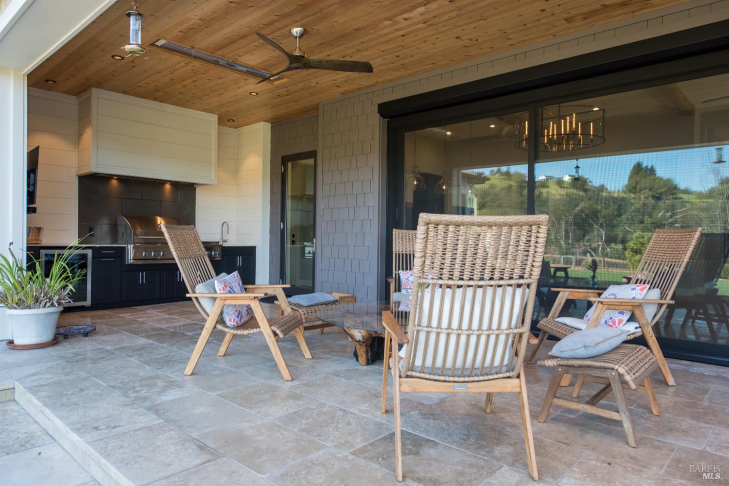 Detail Gallery Image 61 of 93 For 3932 Silver Fox Ct, Santa Rosa,  CA 95403 - 4 Beds | 4/1 Baths