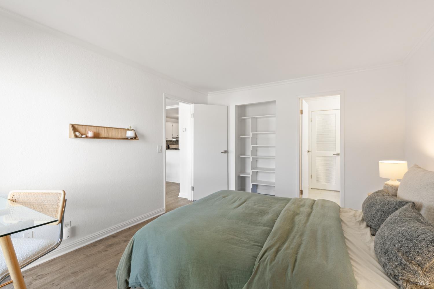 Detail Gallery Image 23 of 48 For 621 Larkspur Plaza Dr, Larkspur,  CA 94939 - 1 Beds | 1 Baths