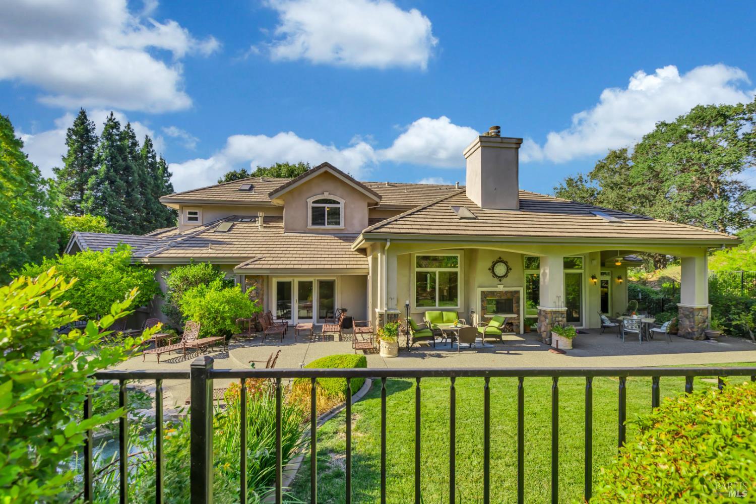 Detail Gallery Image 82 of 89 For 2054 Pinecrest Ct, Vacaville,  CA 95688 - 4 Beds | 4/1 Baths