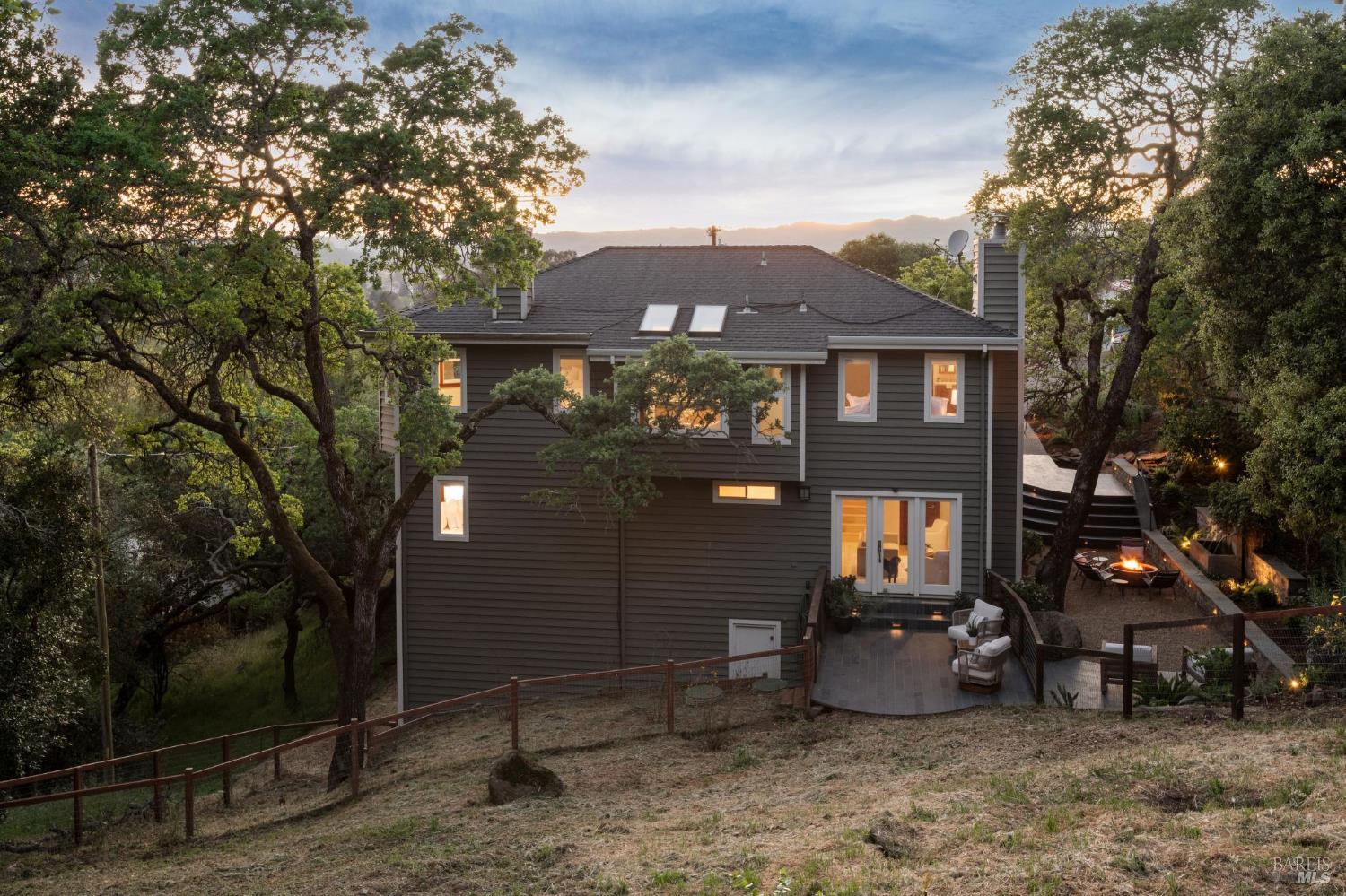 Detail Gallery Image 95 of 99 For 1884 Silverado Trl, Napa,  CA 94558 - 4 Beds | 3/1 Baths