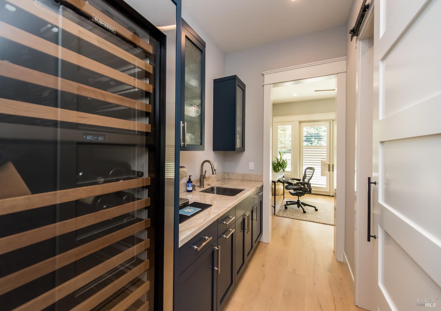 Detail Gallery Image 23 of 93 For 3932 Silver Fox Ct, Santa Rosa,  CA 95403 - 4 Beds | 4/1 Baths