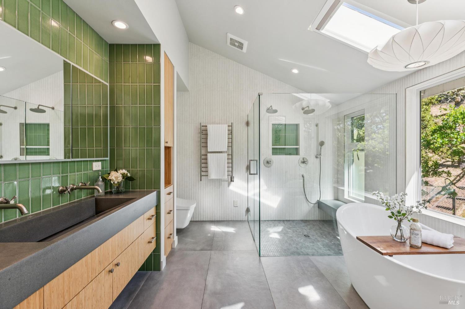 Detail Gallery Image 49 of 99 For 1884 Silverado Trl, Napa,  CA 94558 - 4 Beds | 3/1 Baths