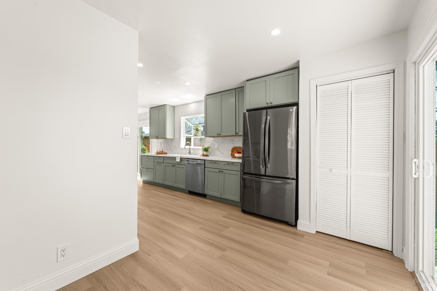 Detail Gallery Image 25 of 48 For 3011 Tennessee St, Vallejo,  CA 94591 - 3 Beds | 2 Baths