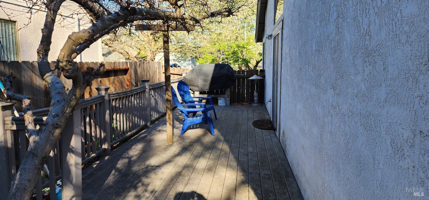 Detail Gallery Image 42 of 44 For 2350 Elliott Dr, American Canyon,  CA 94503 - 4 Beds | 3 Baths