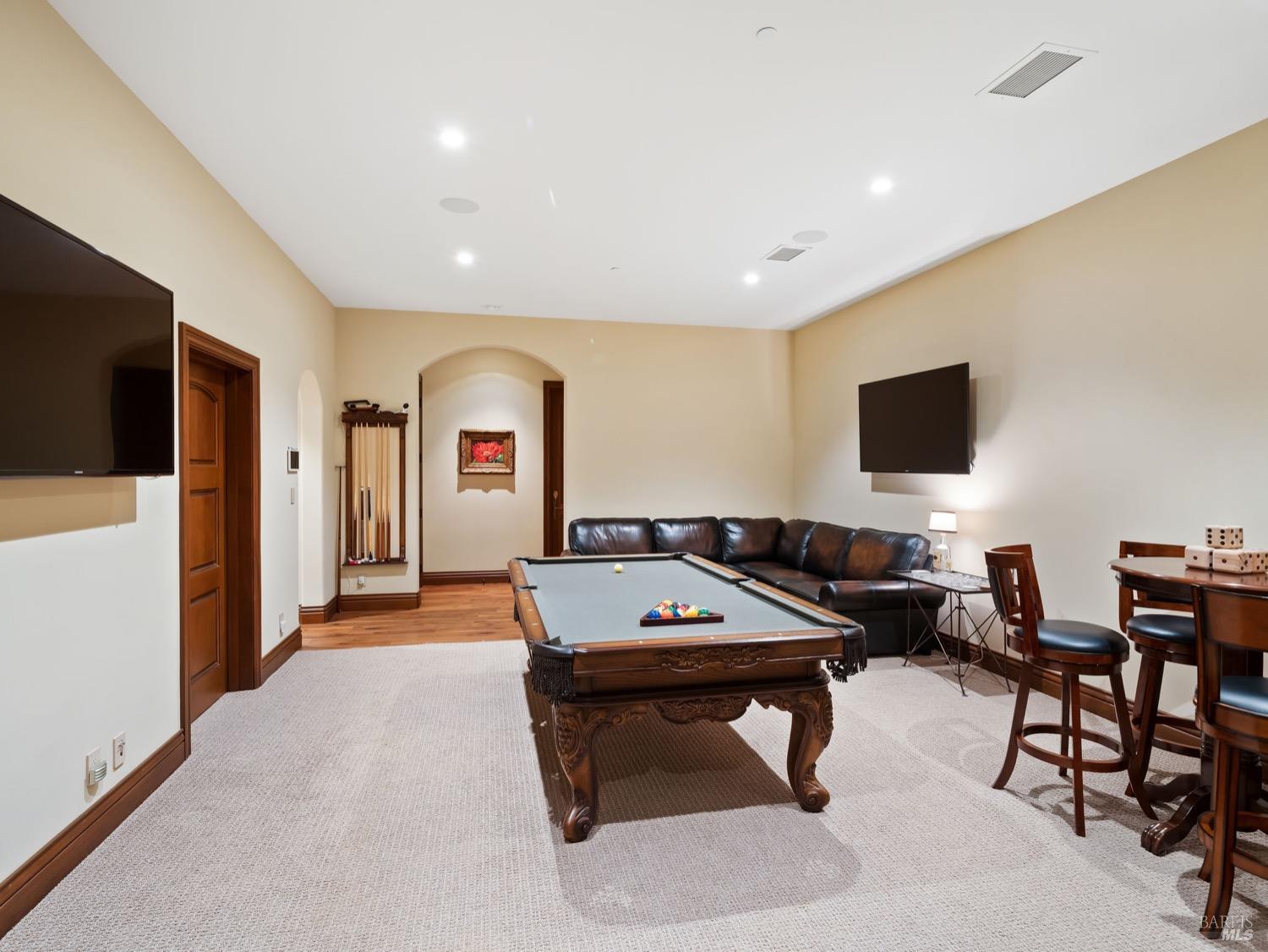 Detail Gallery Image 45 of 95 For 6444 Cottage Ridge Rd, Santa Rosa,  CA 95403 - 4 Beds | 4/2 Baths