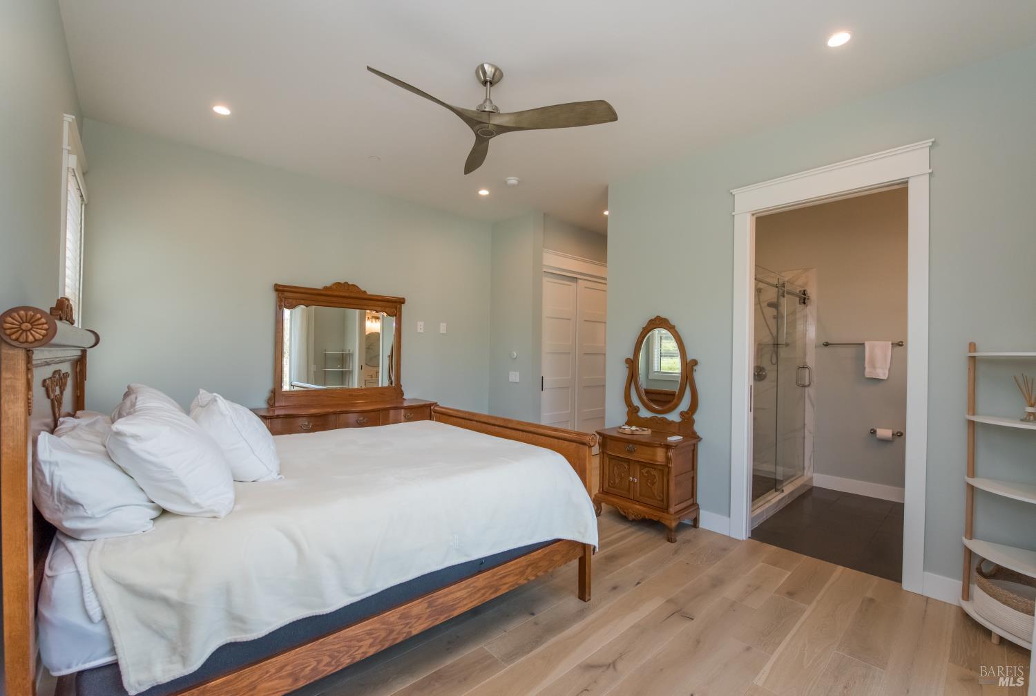 Detail Gallery Image 80 of 93 For 3932 Silver Fox Ct, Santa Rosa,  CA 95403 - 4 Beds | 4/1 Baths