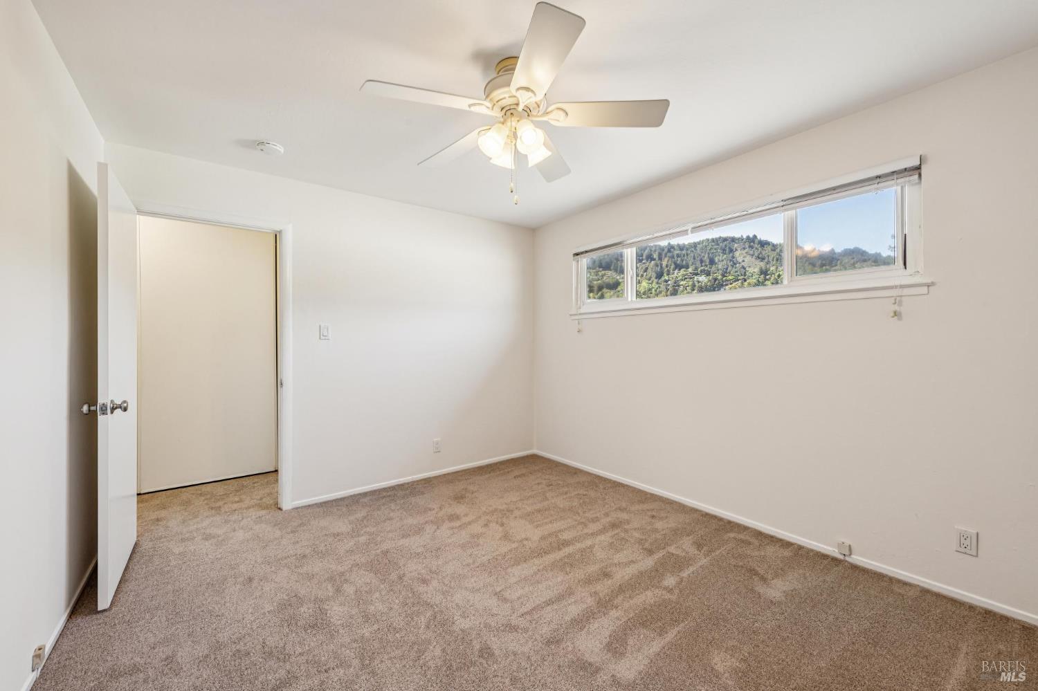 Detail Gallery Image 12 of 19 For 83 Pixley Ave #6,  Corte Madera,  CA 94925 - 1 Beds | 1 Baths
