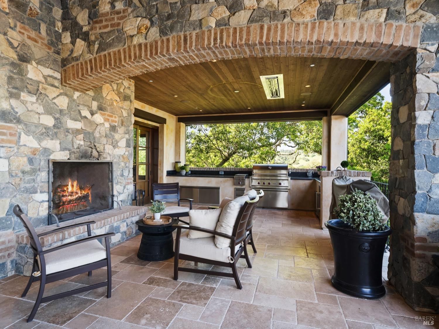 Detail Gallery Image 69 of 95 For 6444 Cottage Ridge Rd, Santa Rosa,  CA 95403 - 4 Beds | 4/2 Baths