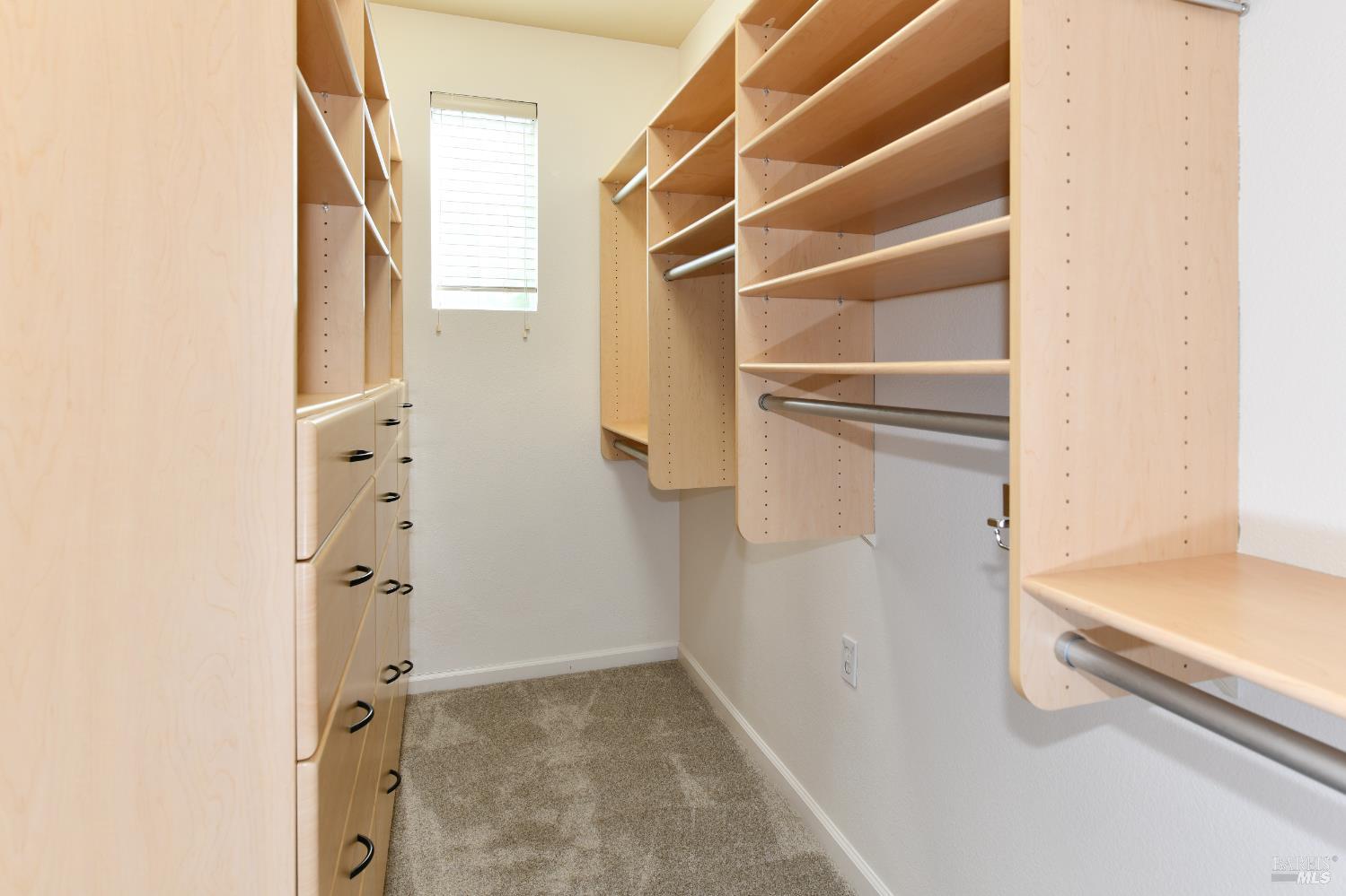 Detail Gallery Image 19 of 50 For 5015 Staghorn Dr, Vallejo,  CA 94591 - 3 Beds | 3 Baths