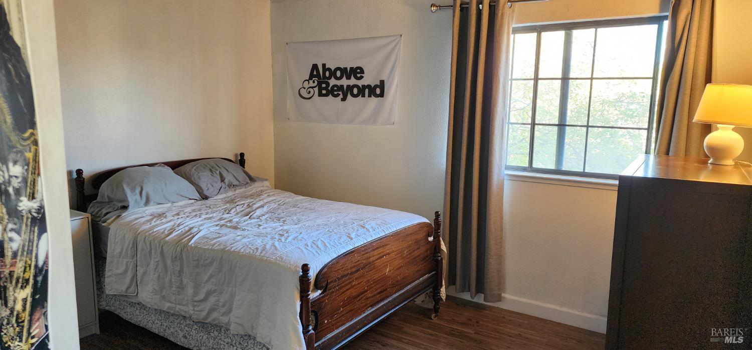 Detail Gallery Image 24 of 44 For 2350 Elliott Dr, American Canyon,  CA 94503 - 4 Beds | 3 Baths