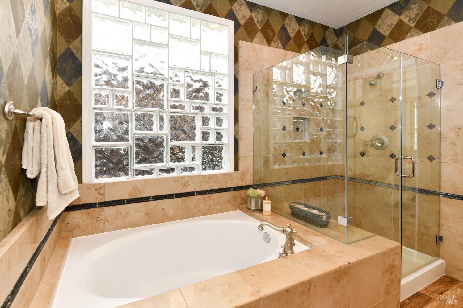 Detail Gallery Image 22 of 50 For 5015 Staghorn Dr, Vallejo,  CA 94591 - 3 Beds | 3 Baths