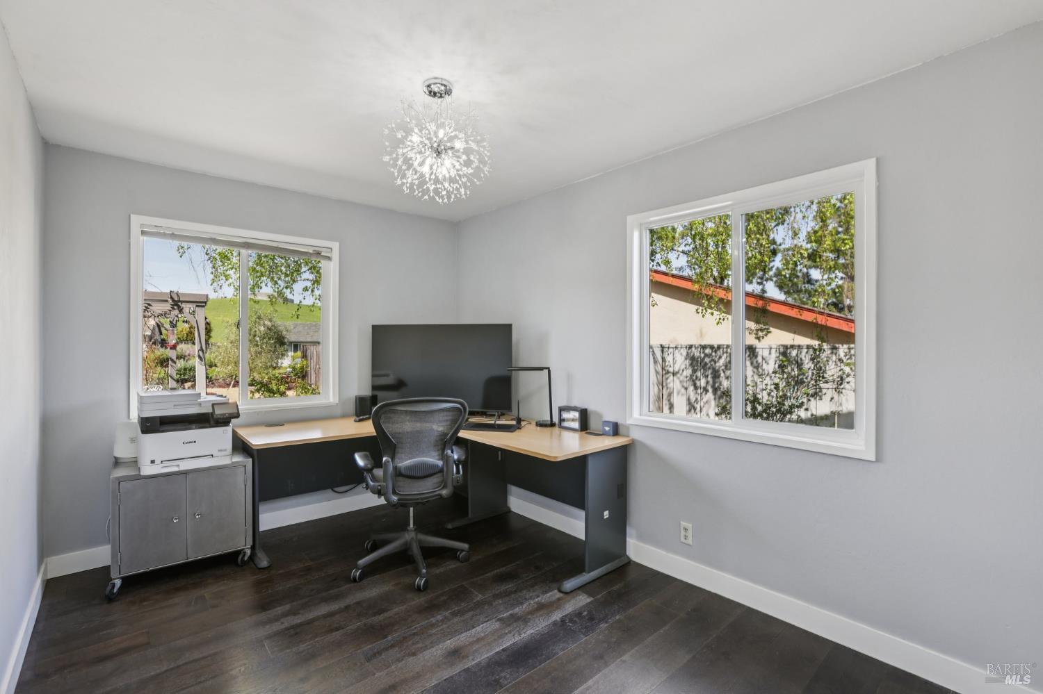 Detail Gallery Image 34 of 66 For 212 Eaton Ct, Benicia,  CA 94510 - 3 Beds | 2 Baths