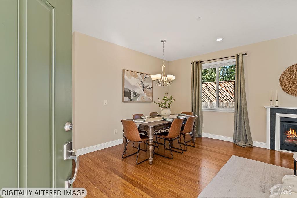 Detail Gallery Image 4 of 45 For 125 Anish Way, Windsor,  CA 95492 - 4 Beds | 3/1 Baths