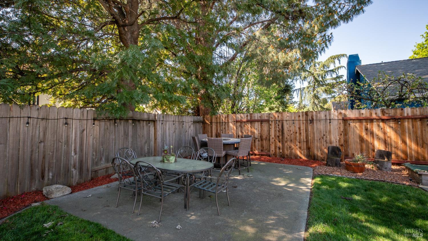 Detail Gallery Image 38 of 68 For 202 Songbird Ct, Vacaville,  CA 95687 - 4 Beds | 3 Baths