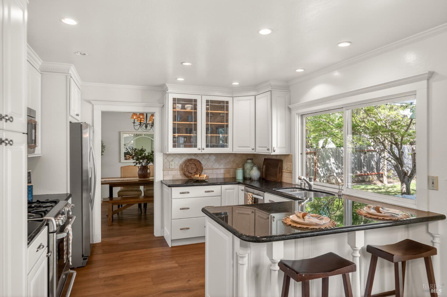 Detail Gallery Image 19 of 68 For 3932 Montrose St, Napa,  CA 94558 - 4 Beds | 2/1 Baths